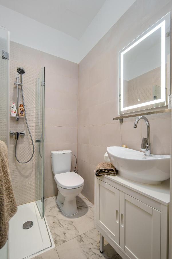 Charming & Design Apartment Budapest Exteriör bild